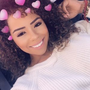 Meet your Posher, Lisette